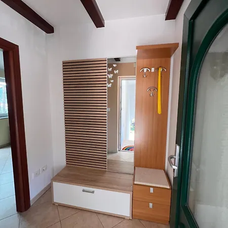 Apartma Metulj Koper - New Pobegi Exterior photo