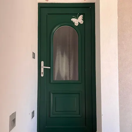 Apartma Metulj Koper - New Pobegi Exterior photo